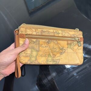 Alviero Martini 1st classe - Tan Wristlet Leather Clutch NEW never used!